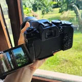 Камера Panasonic Lumix DMC-G85 с объективом 2