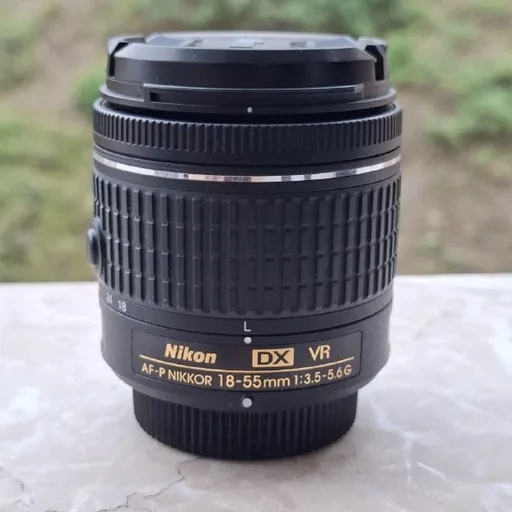 Объектив Nikon AF-S DX Nikkor 18-55mm
