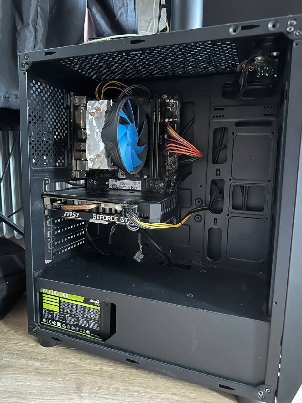 ПК с Ryzen 5 2600, GTX 1660, монитор BenQ 24"