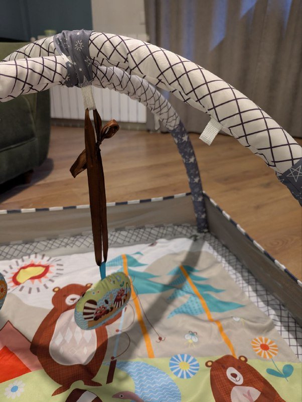 Детский коврик с дугами и игрушками 3