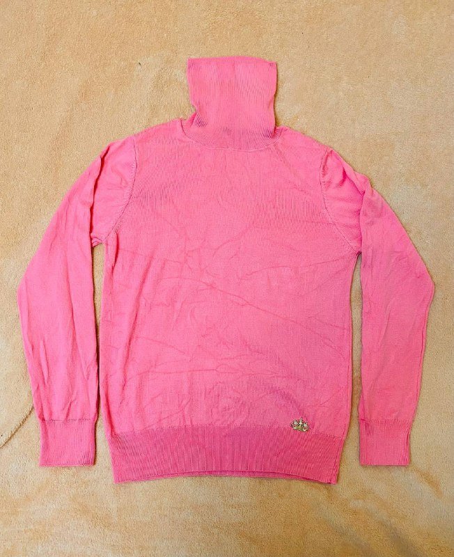 Розовая водолазка размер S