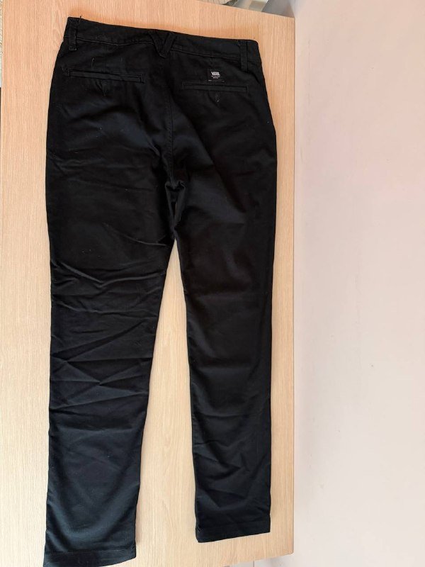 Джинсы Levi’s 501, брюки Vans Authentic Chino 5
