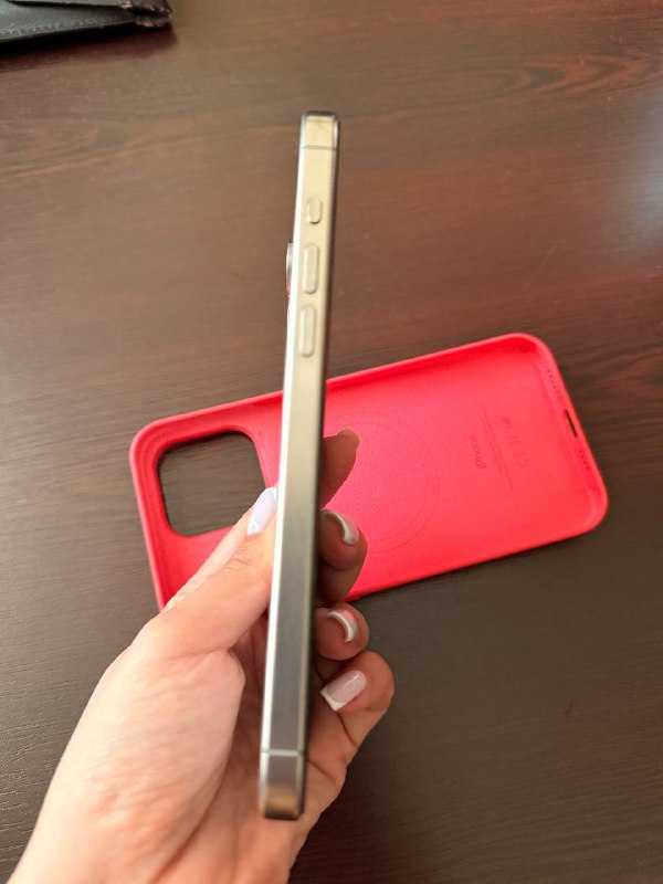 iPhone 15 Pro Max 3