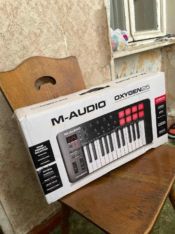 MIDI-клавиатура M-Audio Oxygen 25 MKV 1