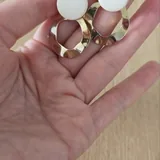 Серьги, скребок, инструменты, лопатка, бутылка, простыня, зонт 1