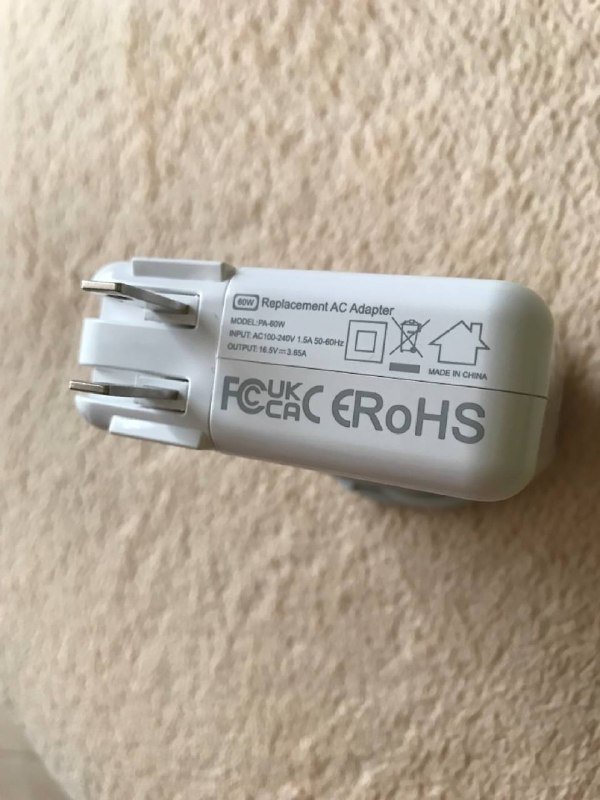 Зарядное устройство для MacBook