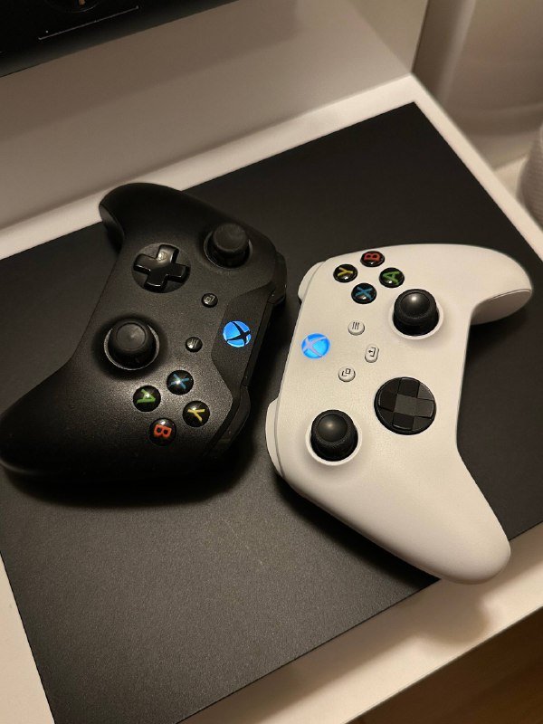 Xbox One X (1TB) игровая консоль 1