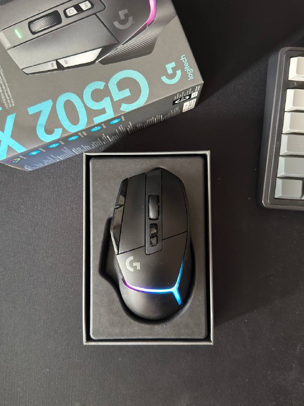 Logitech G502 x PLUS мышь