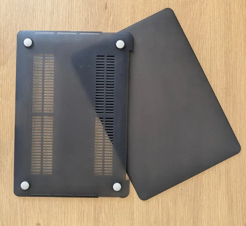 Кейс для Macbook Pro 13 дюймов 1