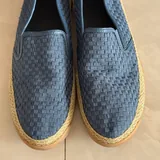 Штаны Zara, кроссовки Adidas, мокасины Geox, кроссовки Adidas Terrex, колонка Sony 6