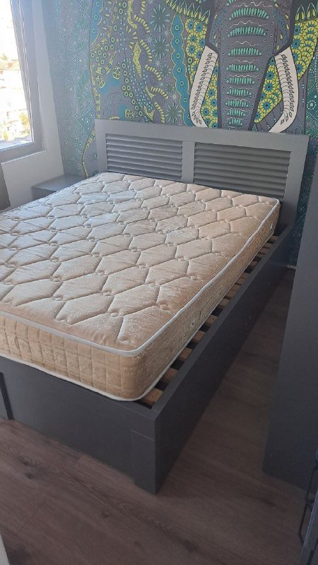 Стол, два дивана, пуф, кровать с матрасом, комод-бар 6