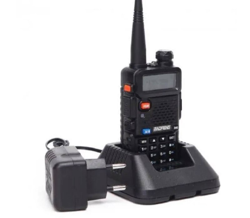 Две рации Baofeng 8