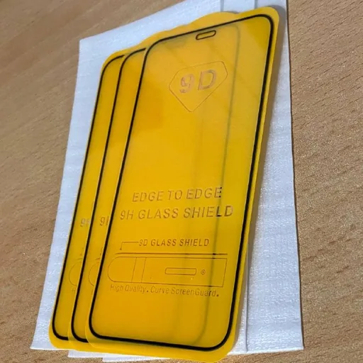 Защитные стекла для iPhone 12/12 Pro