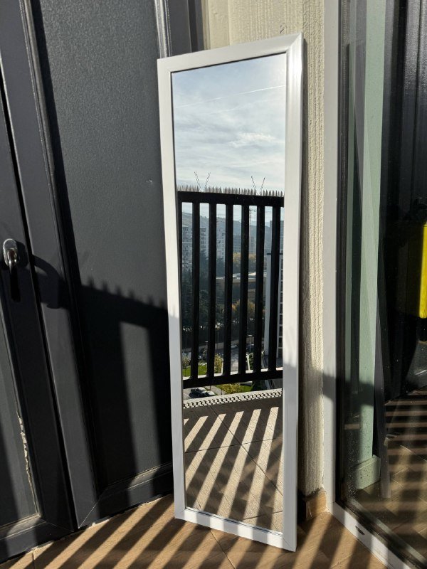 Монитор BenQ GW2490, стол Bofigo, вентилятор Deerma, зеркало Koopman, кресло Gaming chair RAZER LEGEND 5