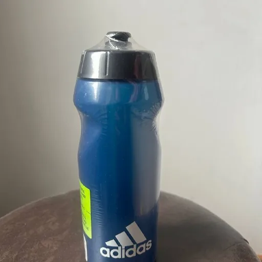 Бутылка Adidas