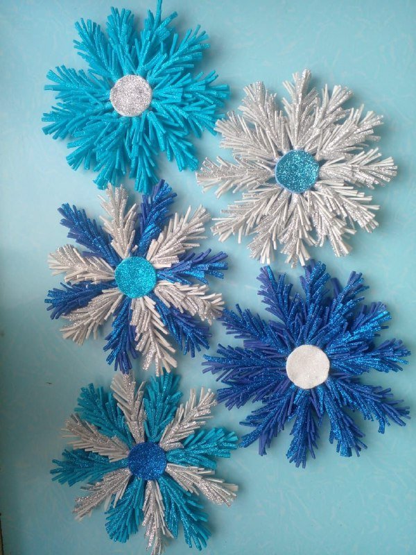 Самодельные ёлочки, снежинки