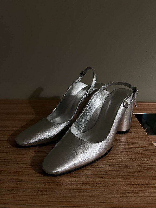 Оригинальные кроссовки Margiela, размер 40