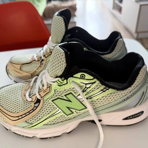 Кроссовки New Balance и Puma
