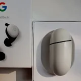 Беспроводные наушники Google Pixel Buds Clearly White 4