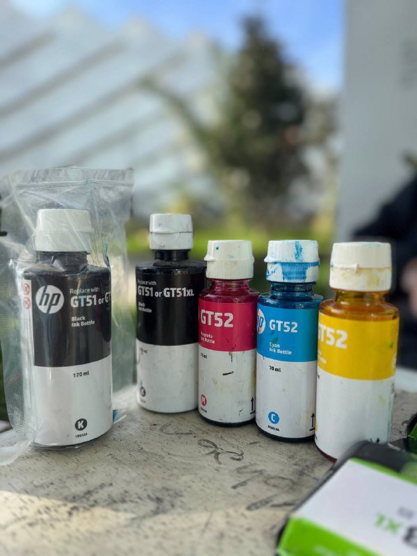 9 новых цветных картриджей и 4 б/у 2