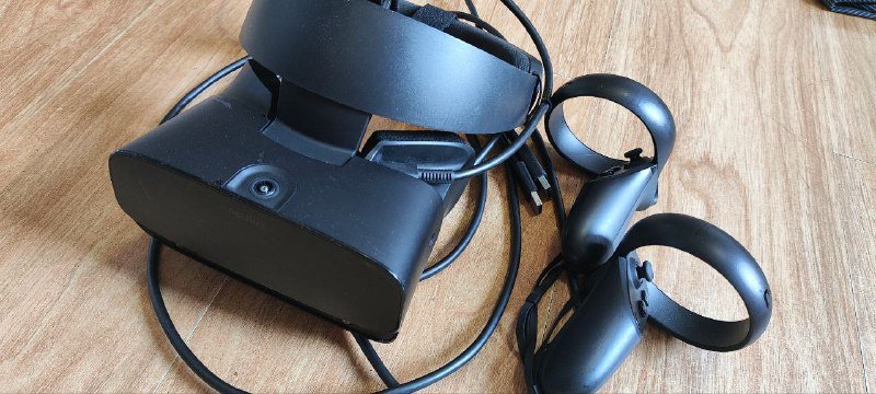 Гарнитура виртуальной реальности Oculus Rift S