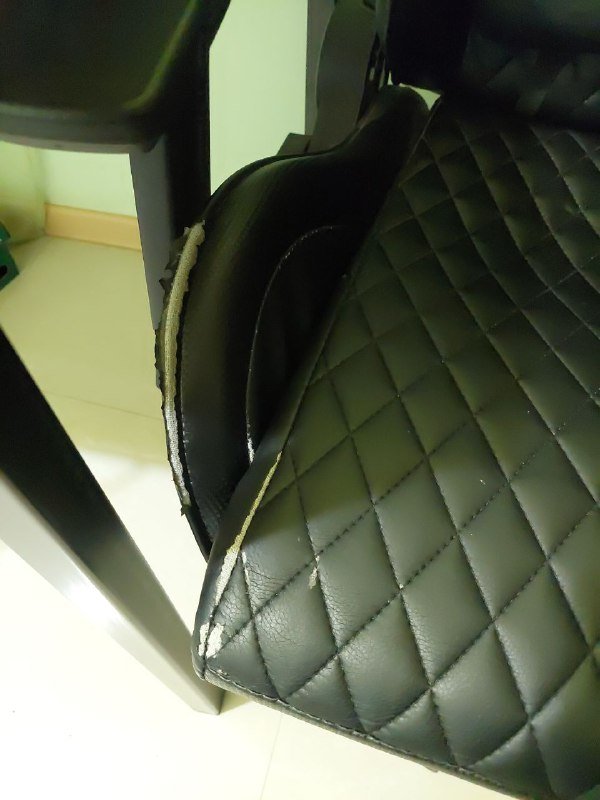 Игровое кресло HyperX 3