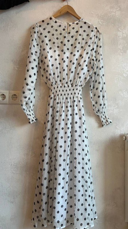 Белое платье в чёрный горошек Toptop Studio 3