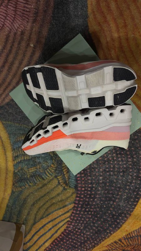 Кроссовки ON running cloudmonster размер 38 US W7 2