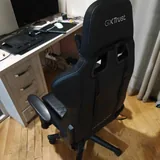 Trust GXT 719 кресло с подсветкой 3