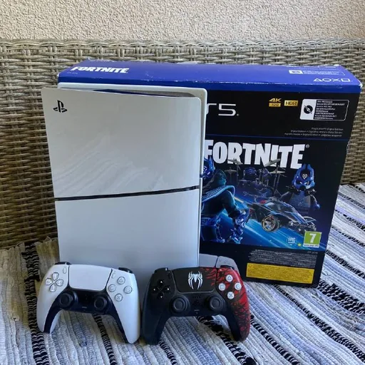 Sony PlayStation 5 версия без дисковода, 2 джойстика
