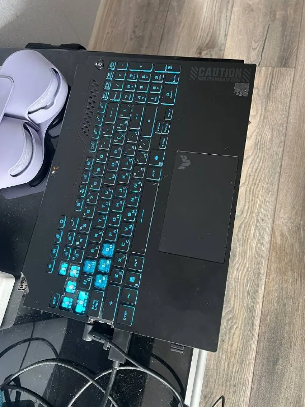 ASUS TUF Gaming F15 ноутбук 1