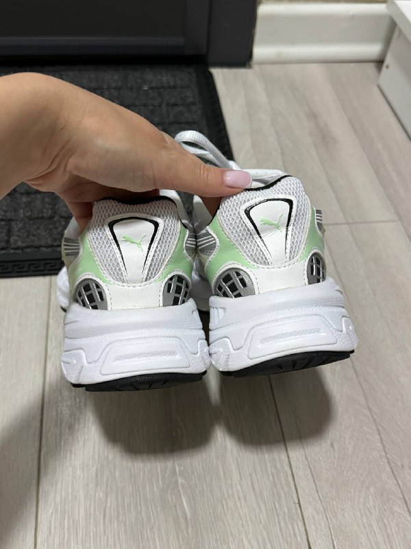 Оригинальные Puma Velophasis, размер 38,5 3