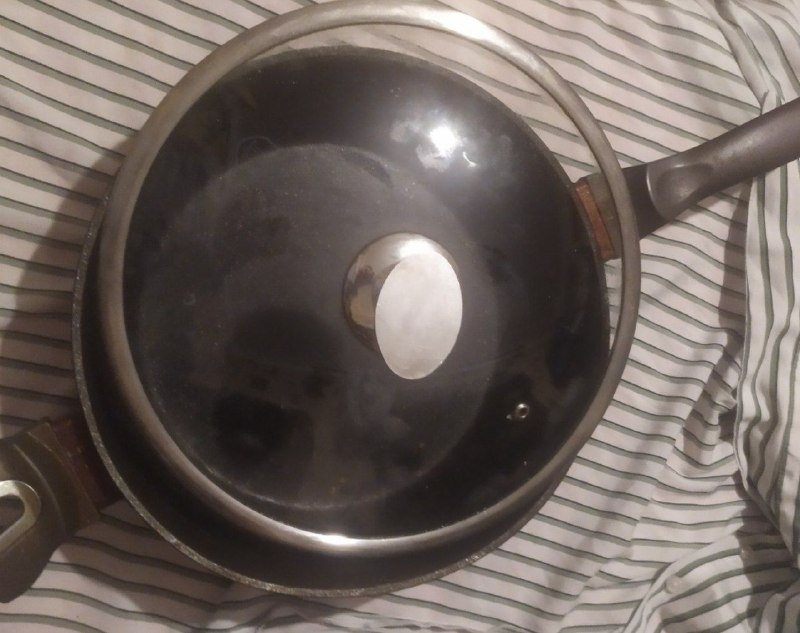 тарелки, блюдца, пиалы, стаканы, сковороды, кастрюли, ёмкости для специй, вазочки 4