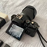 Sony a7 Mark I body, kit lens 28-70mm, Ulanzi F32 flash 2