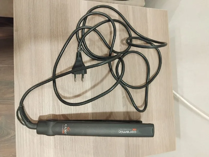 Профессиональный утюжок для волос GA.MA CP1 Ceramic 1