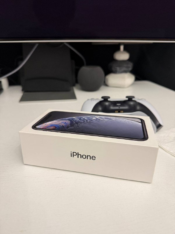 IPhone XR 64 ГБ в черном цвете 3