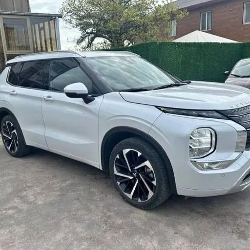 Mitsubishi Outlander 2022