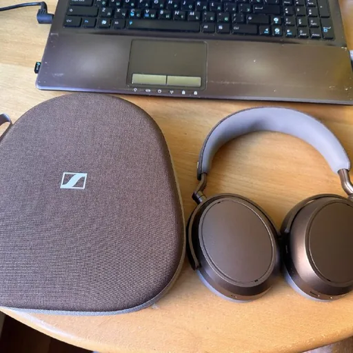 Sennheiser Momentum 4 наушники