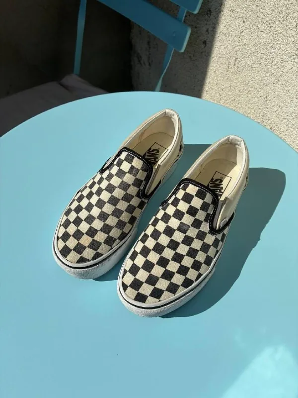 Vans platform slip-on shoes 1