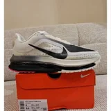 Nike Pegasus Premium SE, новые кроссовки, размеры 41 и 41.5 1