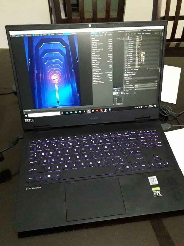 Ноутбук с Nvidia RTX2070 8G, 16GB, 500GB m2