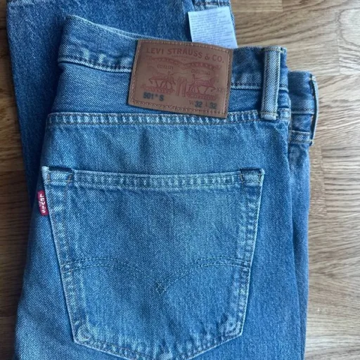 Мужские джинсы Levis