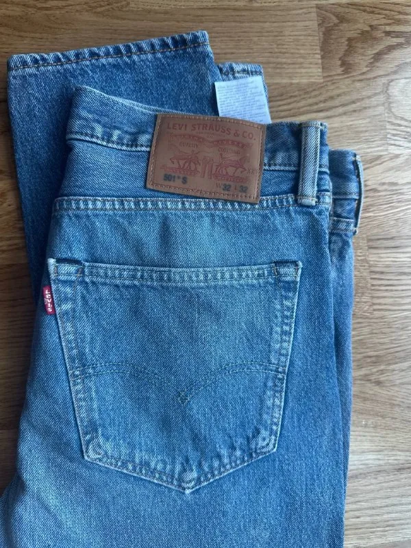 Мужские джинсы Levis