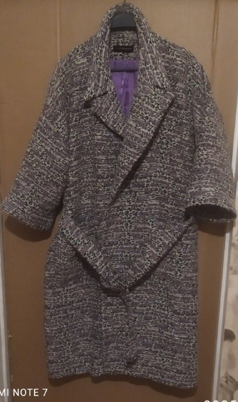 Электро обогреватель, елка, гирлянда, одеяло, покрывало, пальто 8