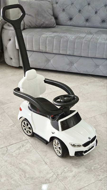 Детский автомобиль толокар BMW M5 2022 8