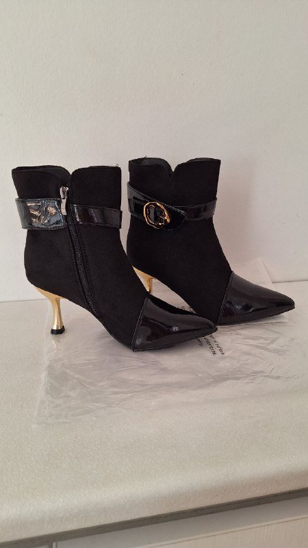 Новые женские ботинки 2