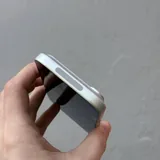 Телефон 3