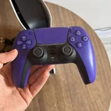 PlayStation 5 с двумя оригинальными геймпадами 3