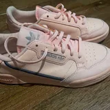 Женские кроссовки Adidas Originals Continental 80 2