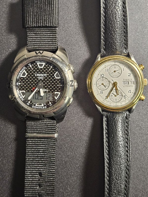Наручные часы Tissot две штуки